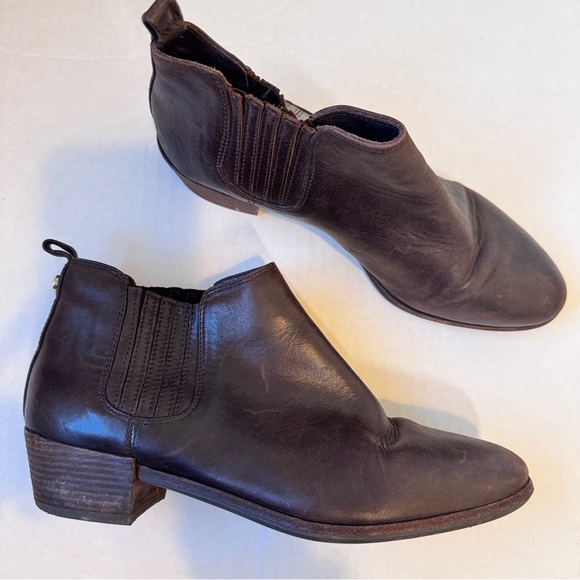 Michael Kors Brown Leather Ankle Boots Womens 8 Fall Boho Booties Casual Classic - Picture 1 of 10